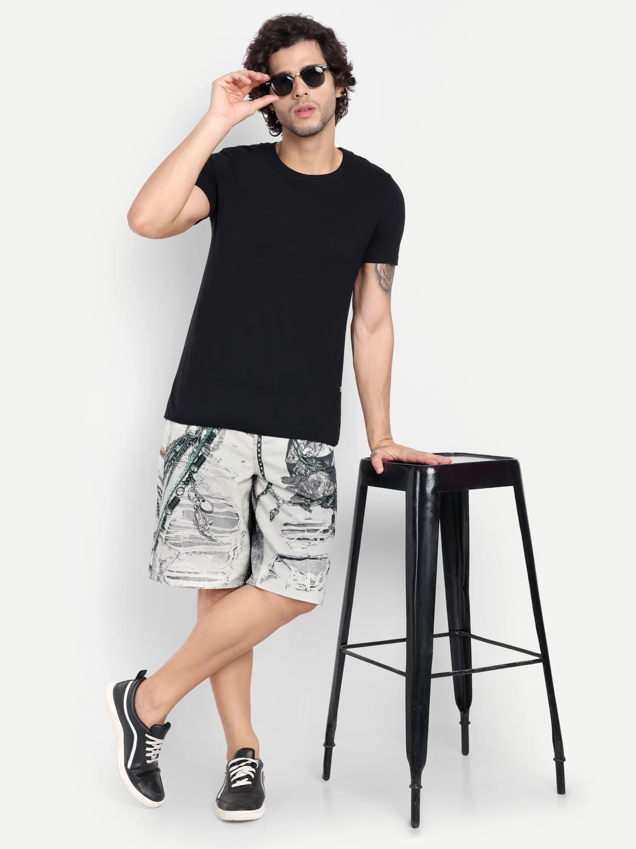 ecomm male shoot